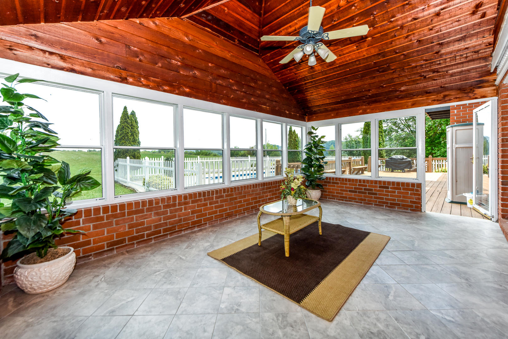 3230 Sam James Road Maryville, TN 37803 - Photo 26 of 37 SUNROOM