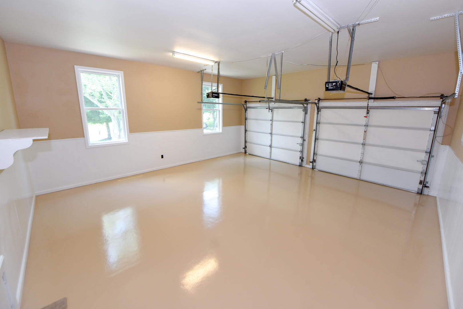 3230 Sam James Road Maryville, TN 37803 - Photo 27 of 37 TWO CAR TWO CAR GARAGE