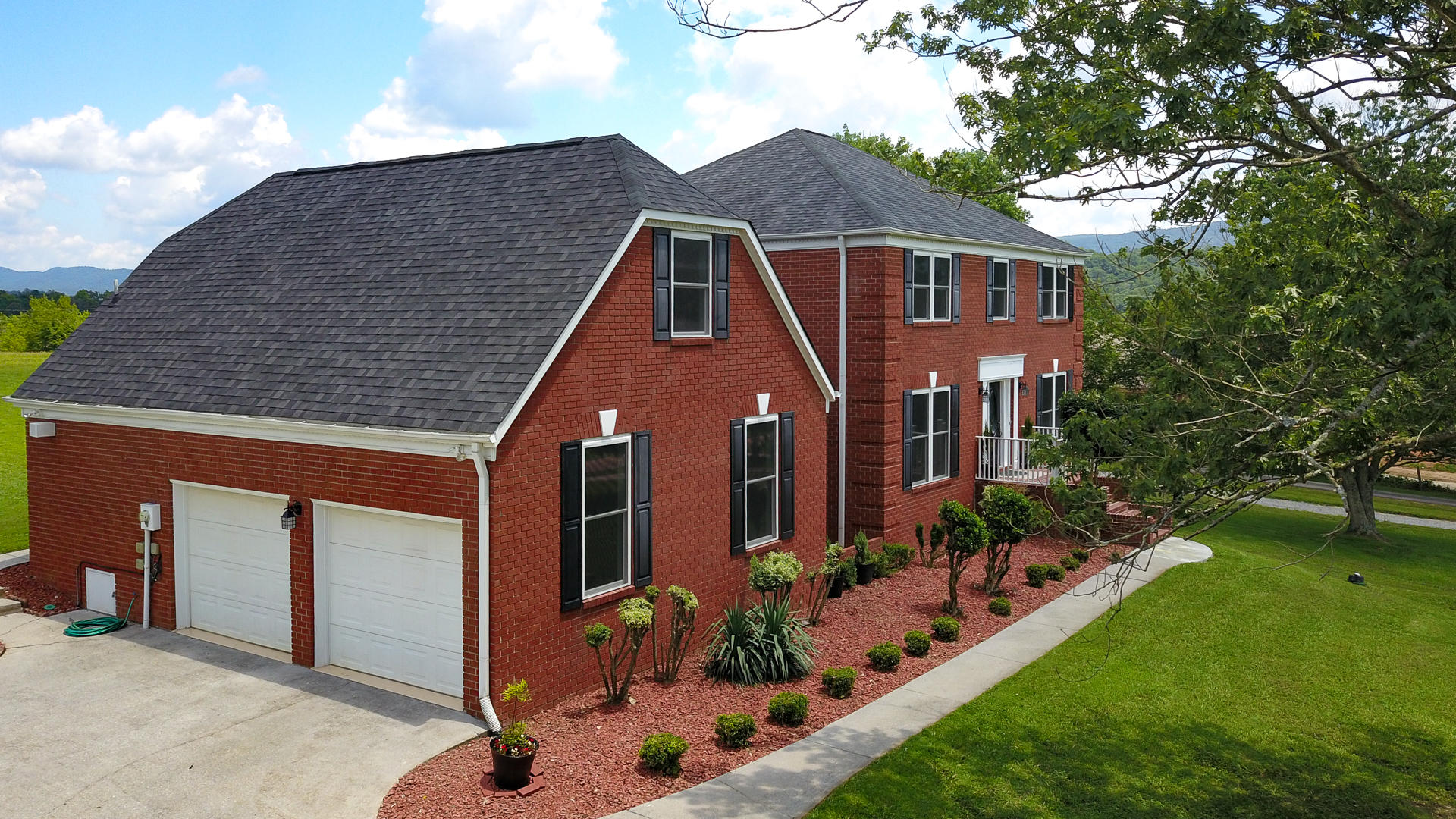 3230 Sam James Road Maryville, TN 37803 - Photo 32 of 37 SIDEVIEW