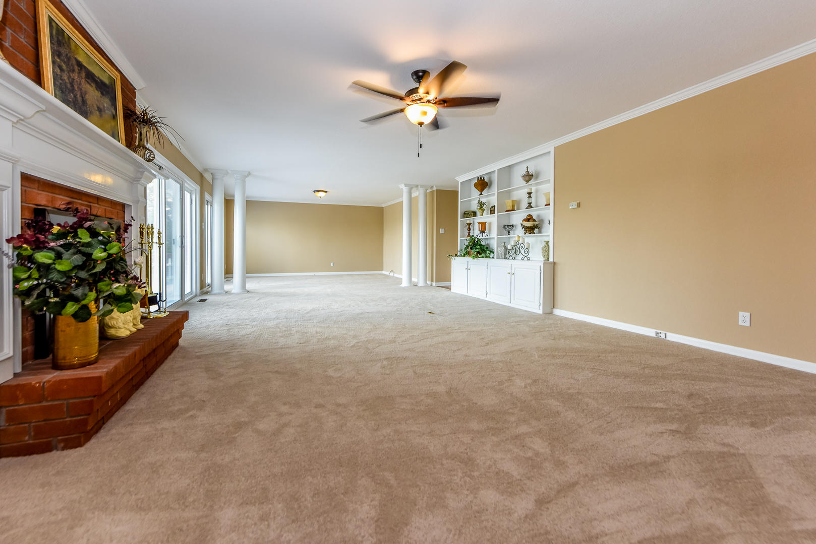3230 Sam James Road Maryville, TN 37803 - Photo 5 of 37 LARGE FAMILY ROOM