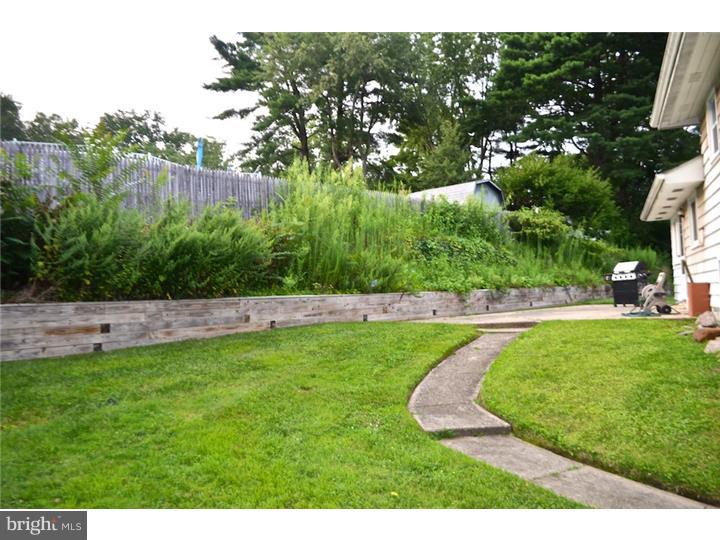 208 Kingsport Road Cherry Hill, NJ 08034 - Photo 15 of 17 Exterior Back