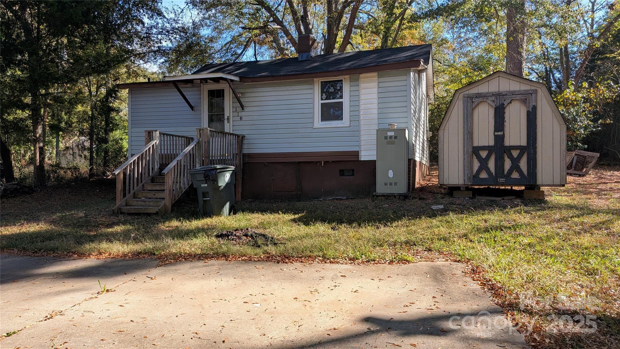 110 Dye Street Chester, SC 29706 - Photo 20 of 22 a front view of a house with garden