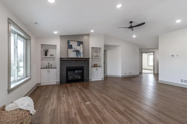 $529,900 | 309 Pinehurst Drive, Mankato, MN 56001