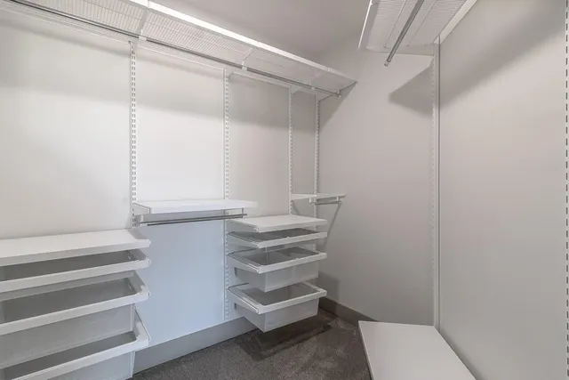 $529,900 | 309 Pinehurst Drive, Mankato, MN 56001