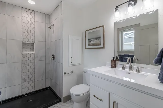 $529,900 | 309 Pinehurst Drive, Mankato, MN 56001