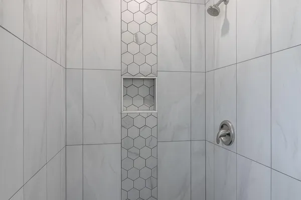 $529,900 | 309 Pinehurst Drive, Mankato, MN 56001