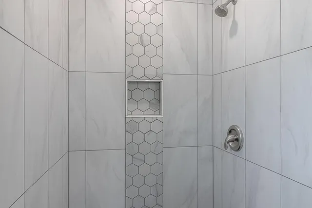 $529,900 | 309 Pinehurst Drive, Mankato, MN 56001