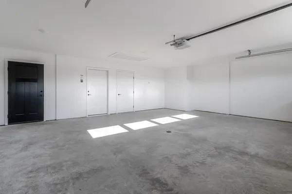 $529,900 | 309 Pinehurst Drive, Mankato, MN 56001