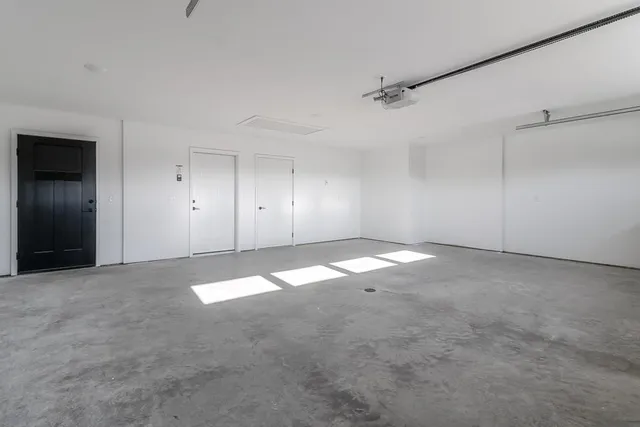 $529,900 | 309 Pinehurst Drive, Mankato, MN 56001