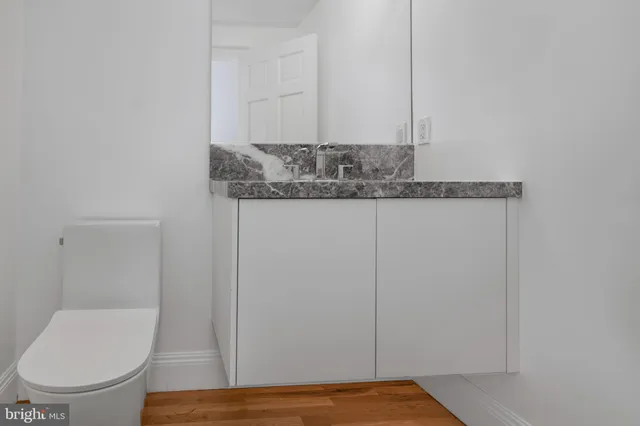 a view of a backyard of the house