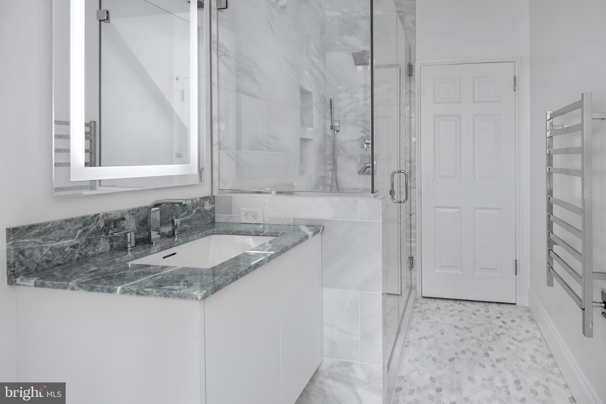 87 Library Place Princeton, NJ 08540 - Photo 52 of 60 Shared bath 3rd floor