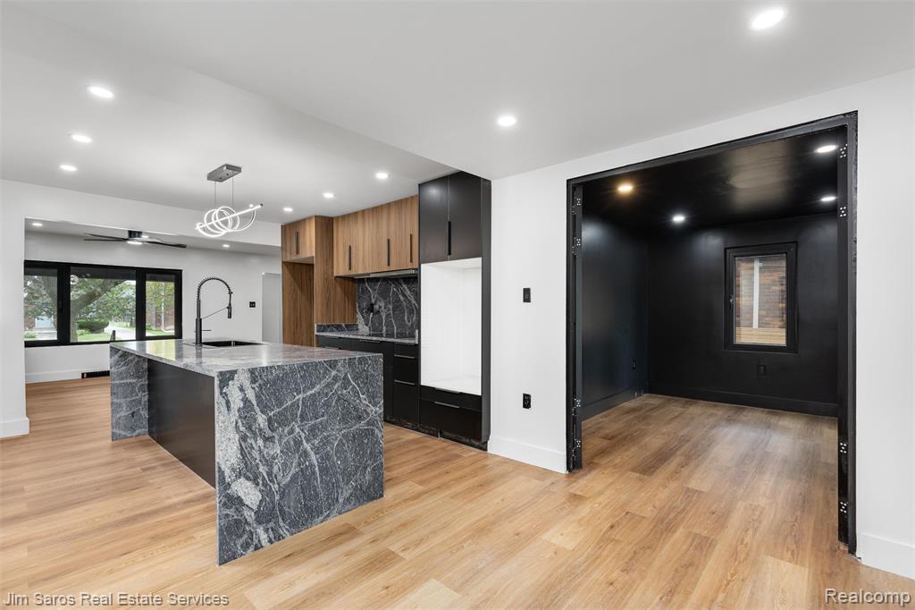5075 Harvard Road Detroit, MI 48224 - Photo 7 of 23 Gallery Image 7