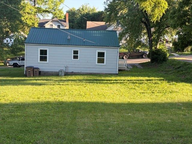 723 S Street Atchison, KS 66002 - Photo 28 of 32