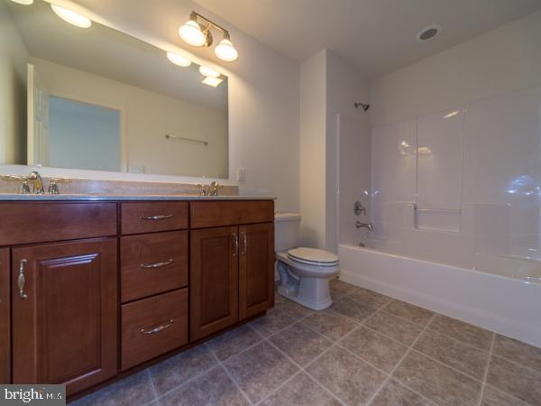 230 Spring Meadows Road, Unit 9 Manchester, PA 17345 - Photo 26 of 30 Gallery Image 26