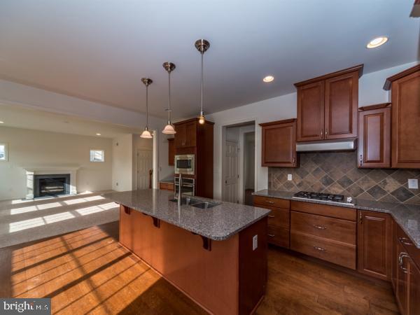 230 Spring Meadows Road, Unit 9 Manchester, PA 17345 - Photo 7 of 30 Gallery Image 7