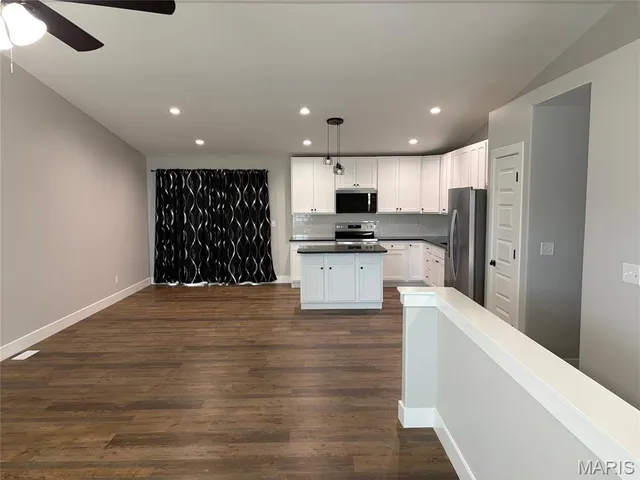 $2,000 | 1158 Marathon Drive, Foristell, MO 63348