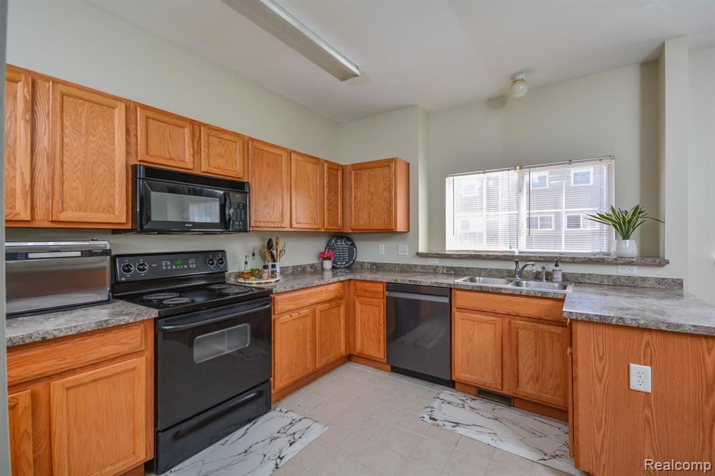 22684 Goddard Road Taylor, MI 48180 - Photo 6 of 19