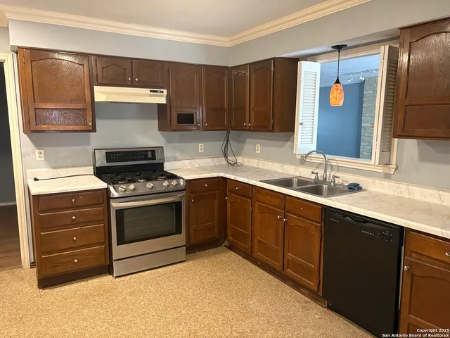 $490,000 | 13734 Wood Point, San Antonio, TX 78231