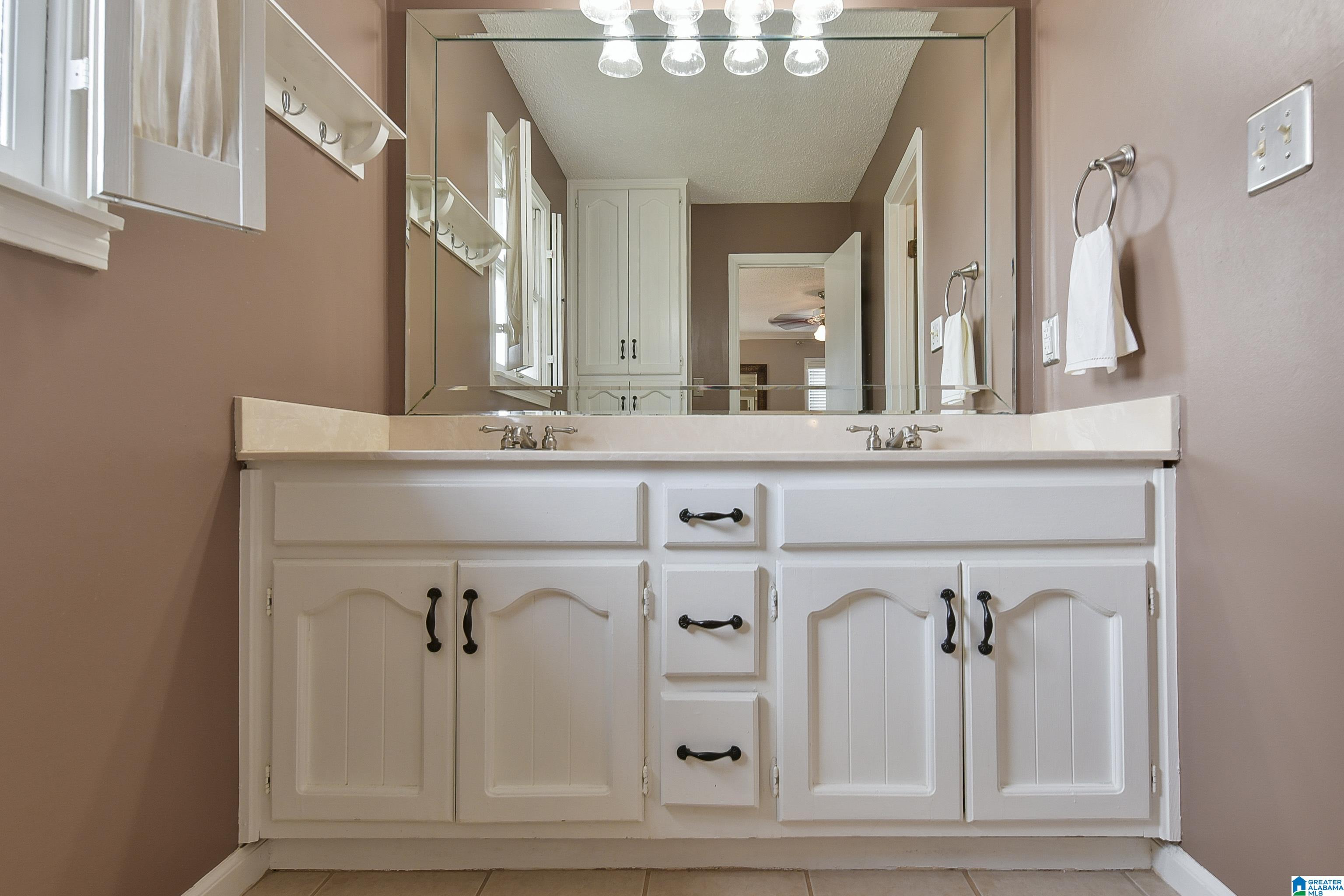 3586 Mill Springs Road Birmingham, AL 35223 - Photo 29 of 46