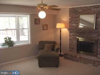 631 Timber Drive Wayne, PA 19087 - Photo 4 of 6
