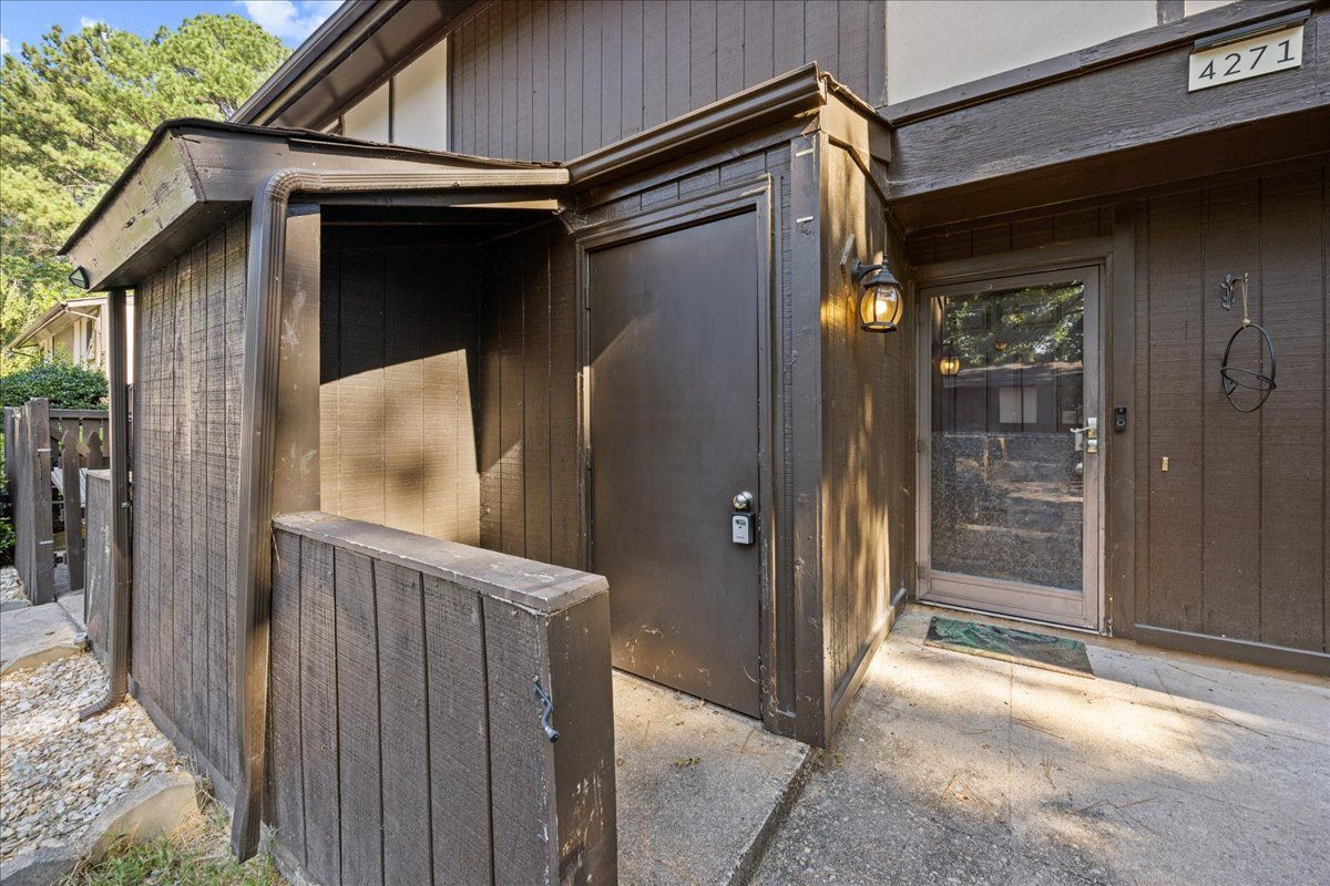 4271 Lake Ridge Drive Raleigh, NC 27604 - Photo 28 of 31 21-2A1A8172.jpg