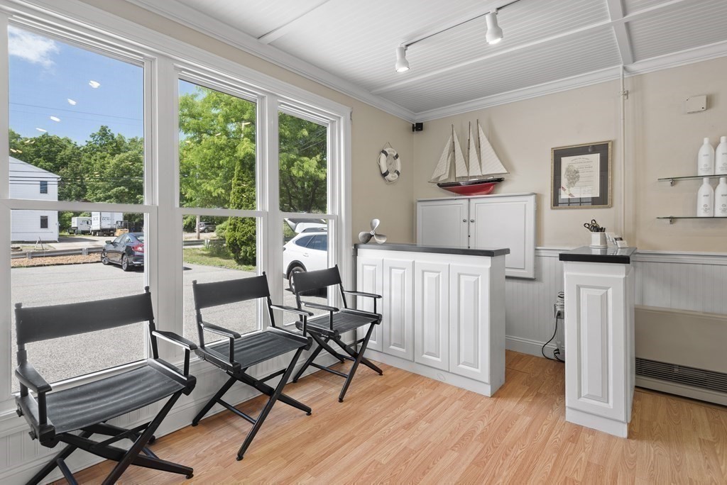 165 Bridge Road Salisbury, MA 01952 - Photo 5 of 30