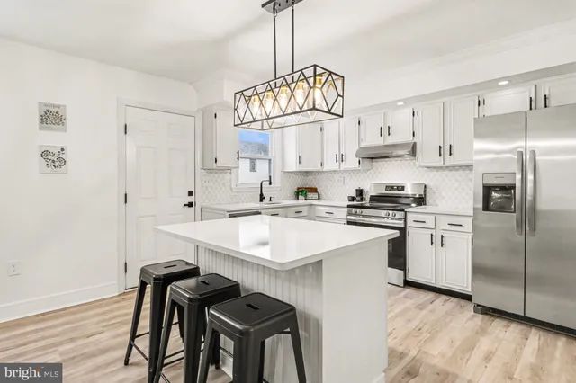 $449,900 | 1240 Falls Avenue, Feasterville-Trevose, PA 19053