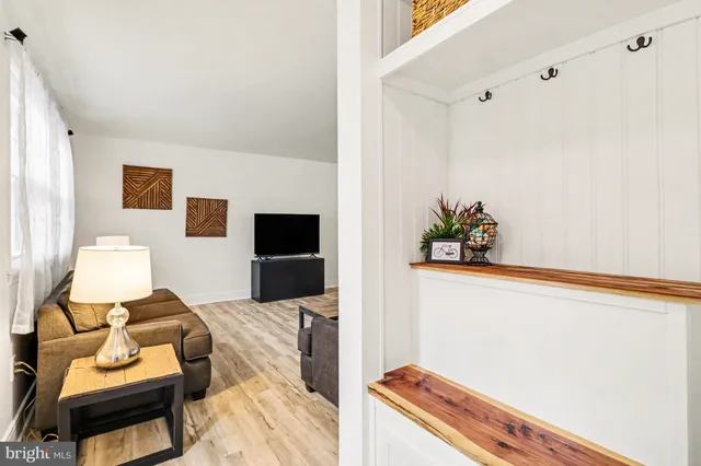 $449,900 | 1240 Falls Avenue, Feasterville-Trevose, PA 19053