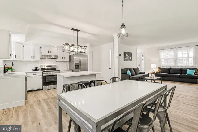 $449,900 | 1240 Falls Avenue, Feasterville-Trevose, PA 19053