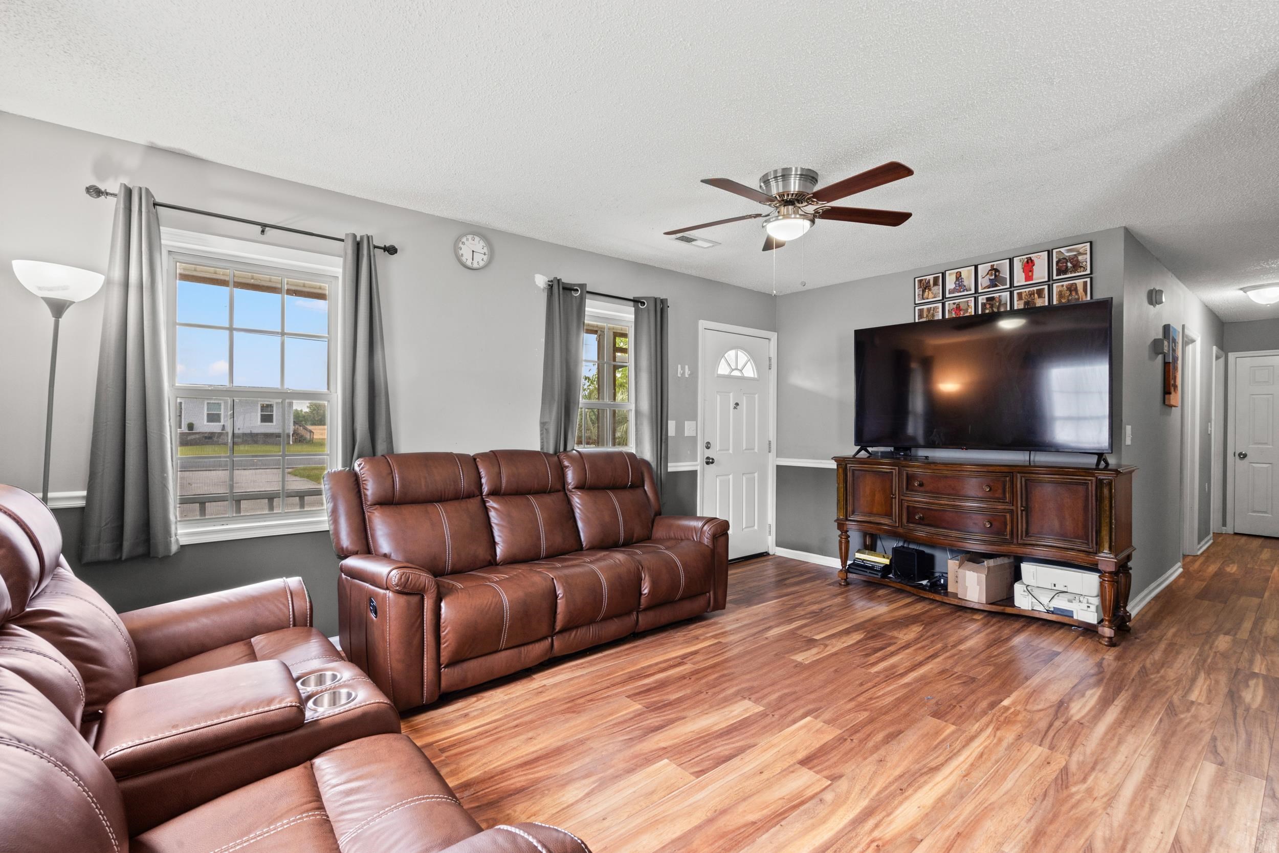 5168 Spring Street Loris, SC 29569 - Photo 4 of 17