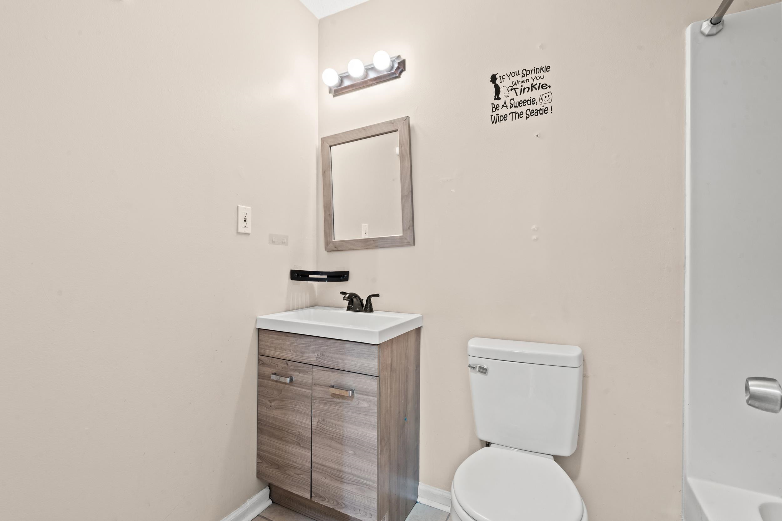 5168 Spring Street Loris, SC 29569 - Photo 8 of 17