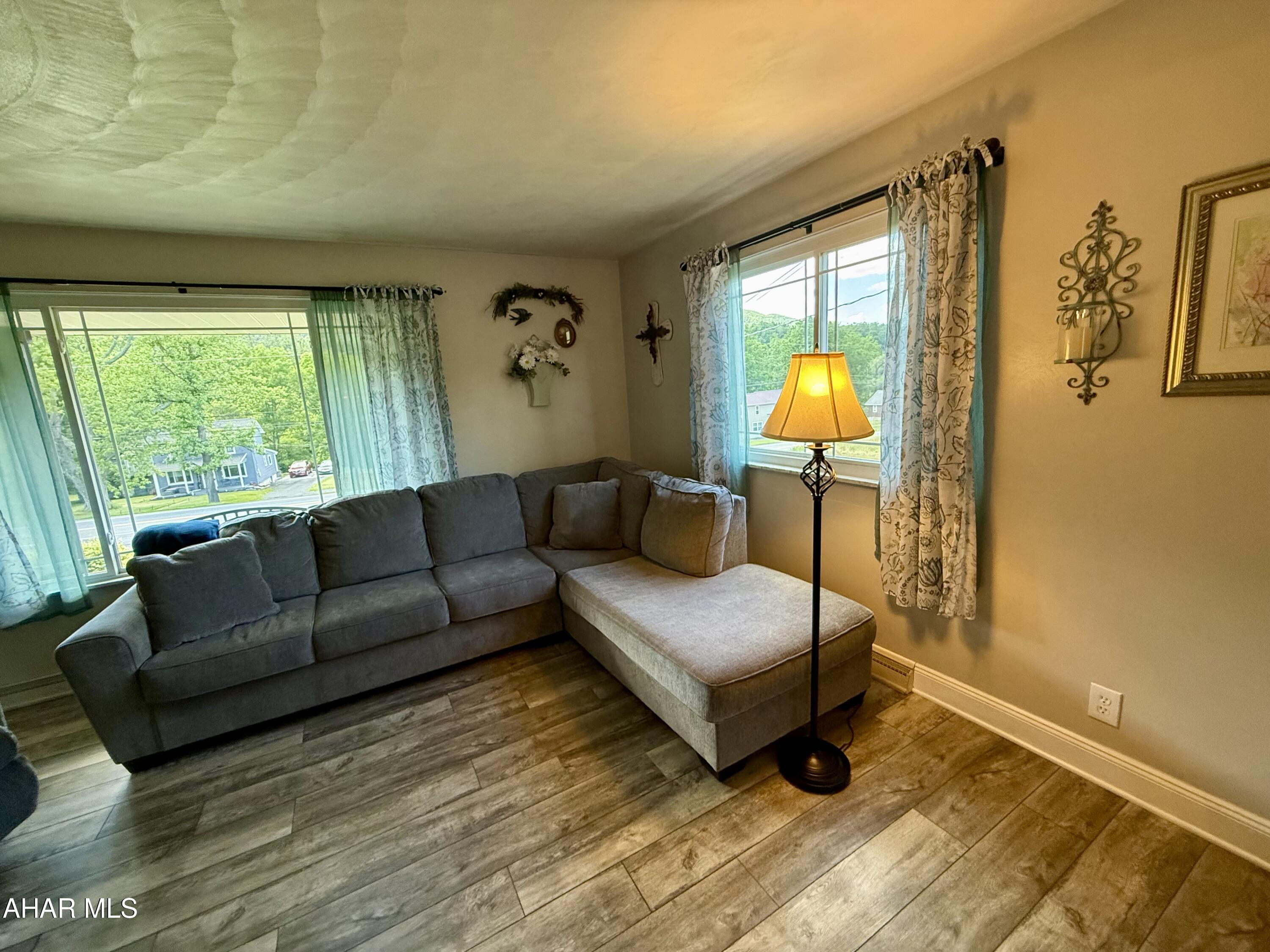 2348 Raystown Road Everett, PA 15537 - Photo 10 of 79
