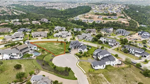 $1,250,000 | 625 Vendemmia Bend, Austin, TX 78738