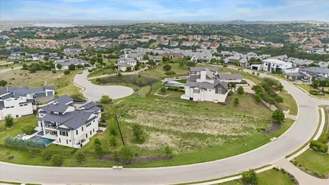 $1,250,000 | 625 Vendemmia Bend, Austin, TX 78738