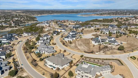 $1,250,000 | 625 Vendemmia Bend, Austin, TX 78738