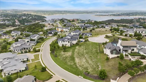 $1,250,000 | 625 Vendemmia Bend, Austin, TX 78738