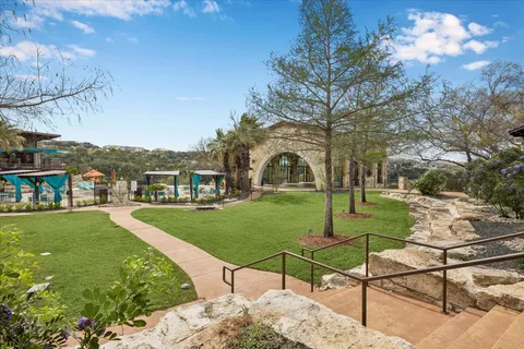 $1,250,000 | 625 Vendemmia Bend, Austin, TX 78738