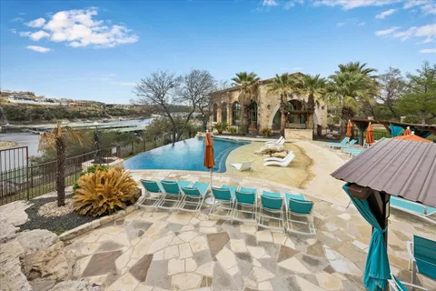 $1,250,000 | 625 Vendemmia Bend, Austin, TX 78738