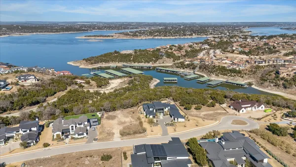 $1,250,000 | 625 Vendemmia Bend, Austin, TX 78738
