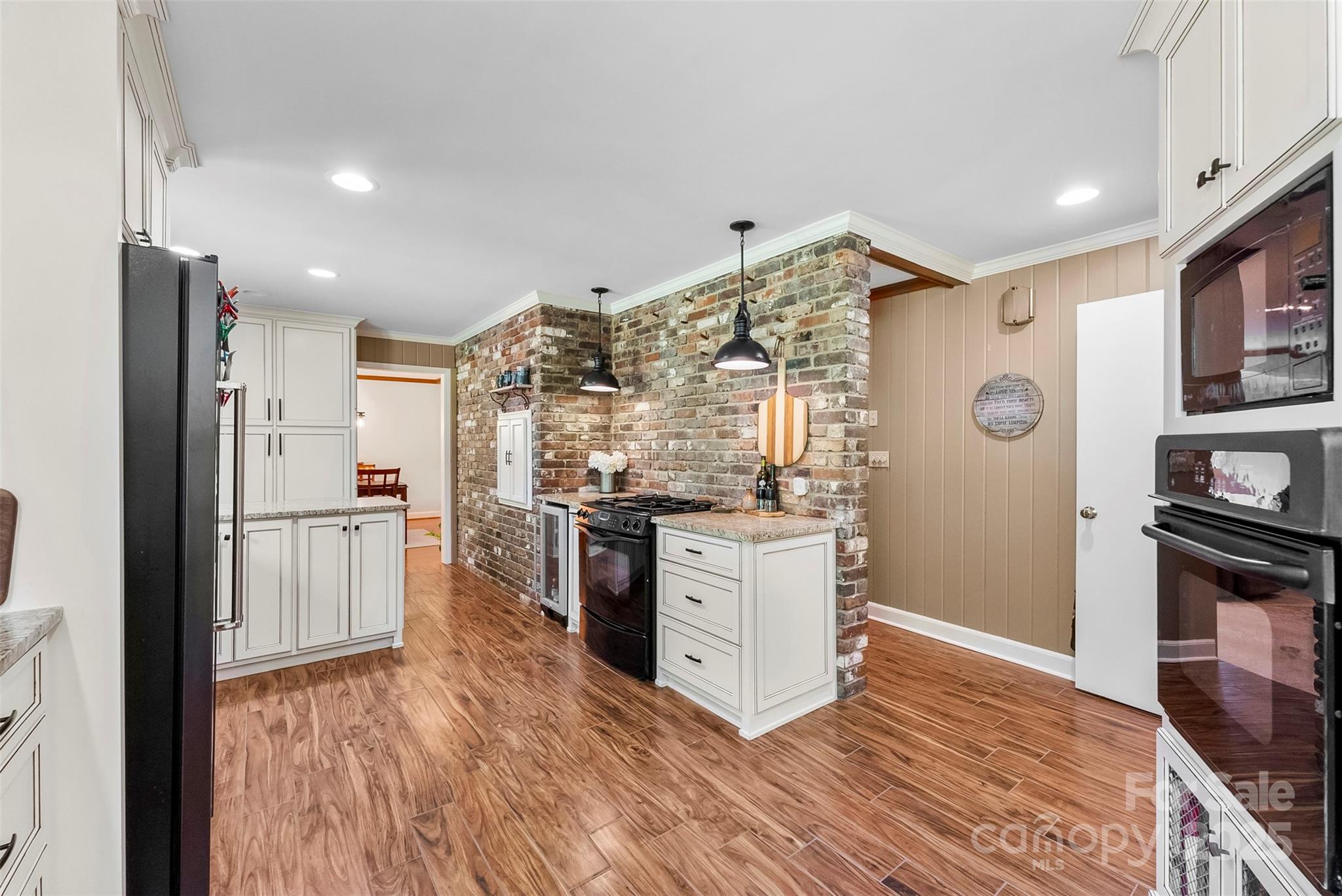 2927 Old Stage Road Gastonia, NC 28052 - Photo 20 of 47 Gallery Image 20