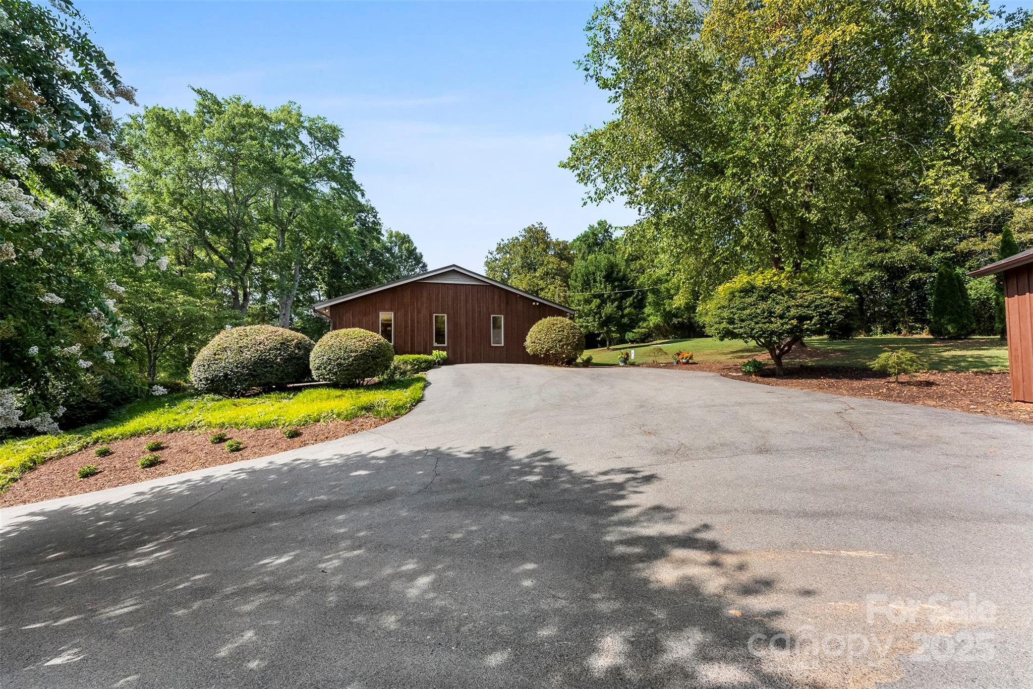 2927 Old Stage Road Gastonia, NC 28052 - Photo 5 of 47 Gallery Image 5