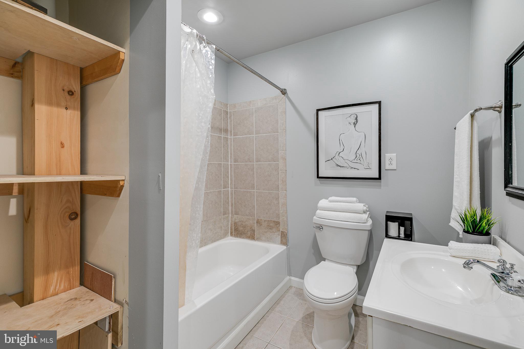2105 South Howard Street Philadelphia, PA 19148 - Photo 16 of 22