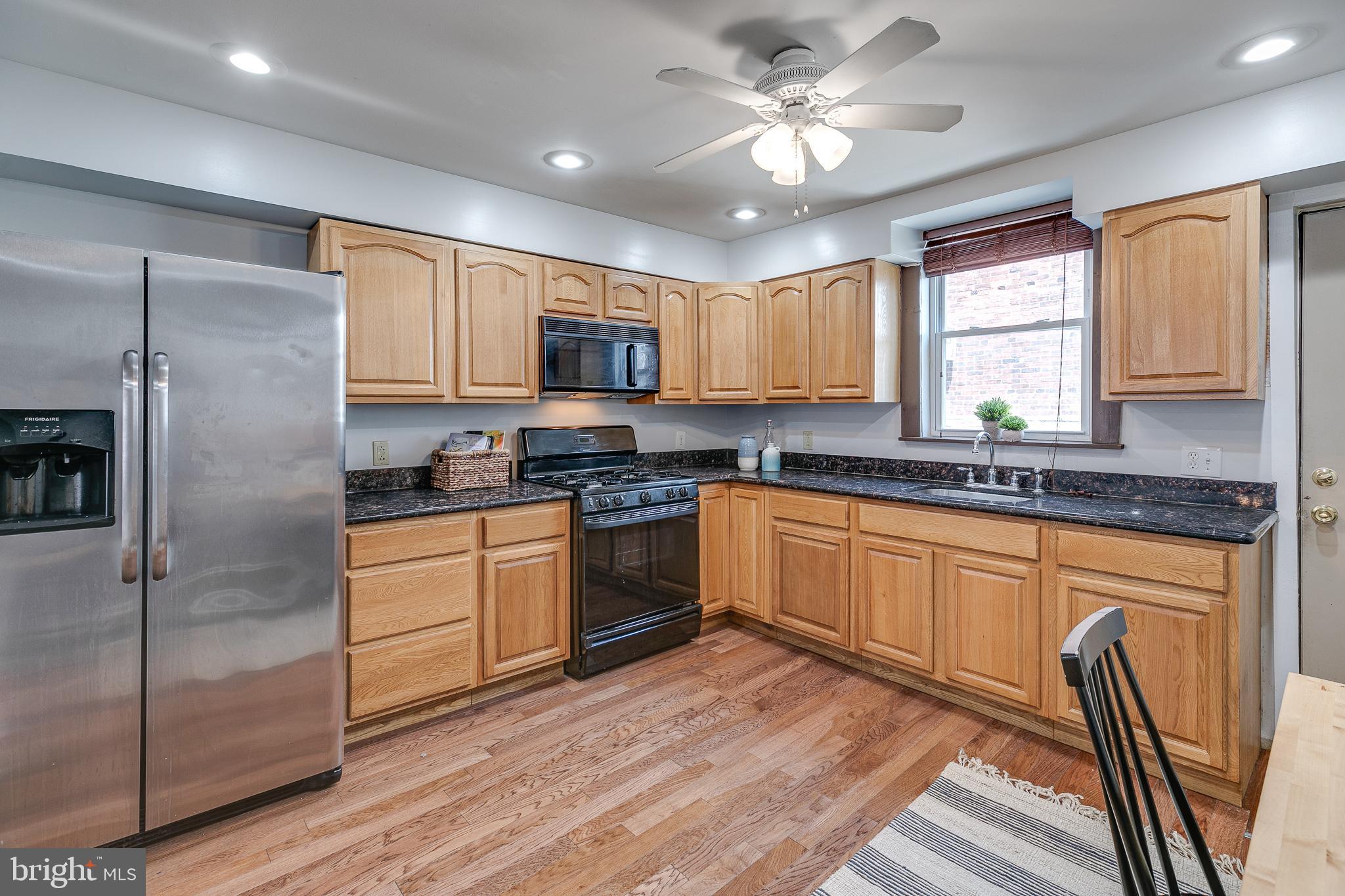 2105 South Howard Street Philadelphia, PA 19148 - Photo 7 of 22