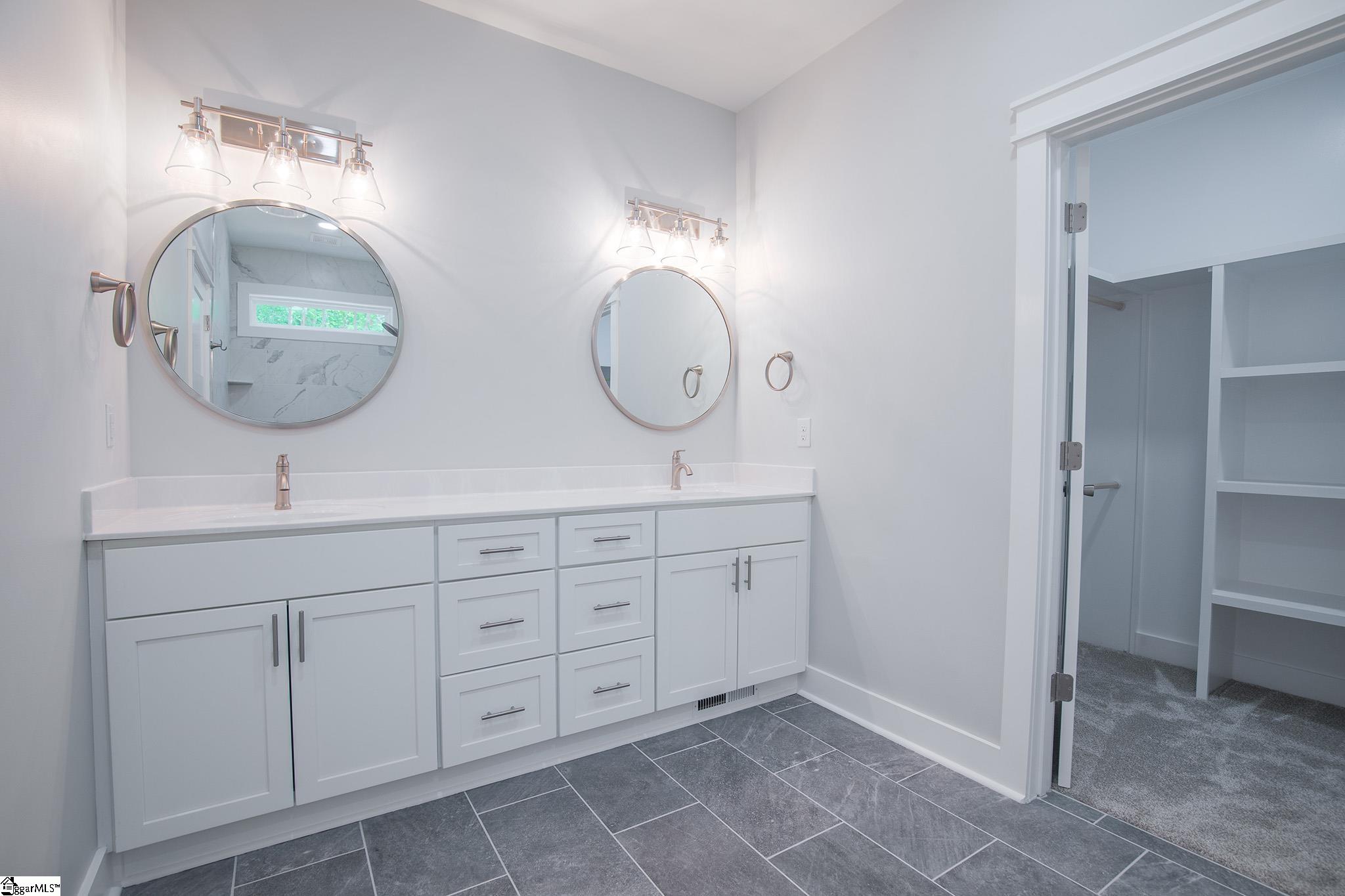 1013 Center Road Taylors, SC 29687 - Photo 15 of 32 Gallery Image 15