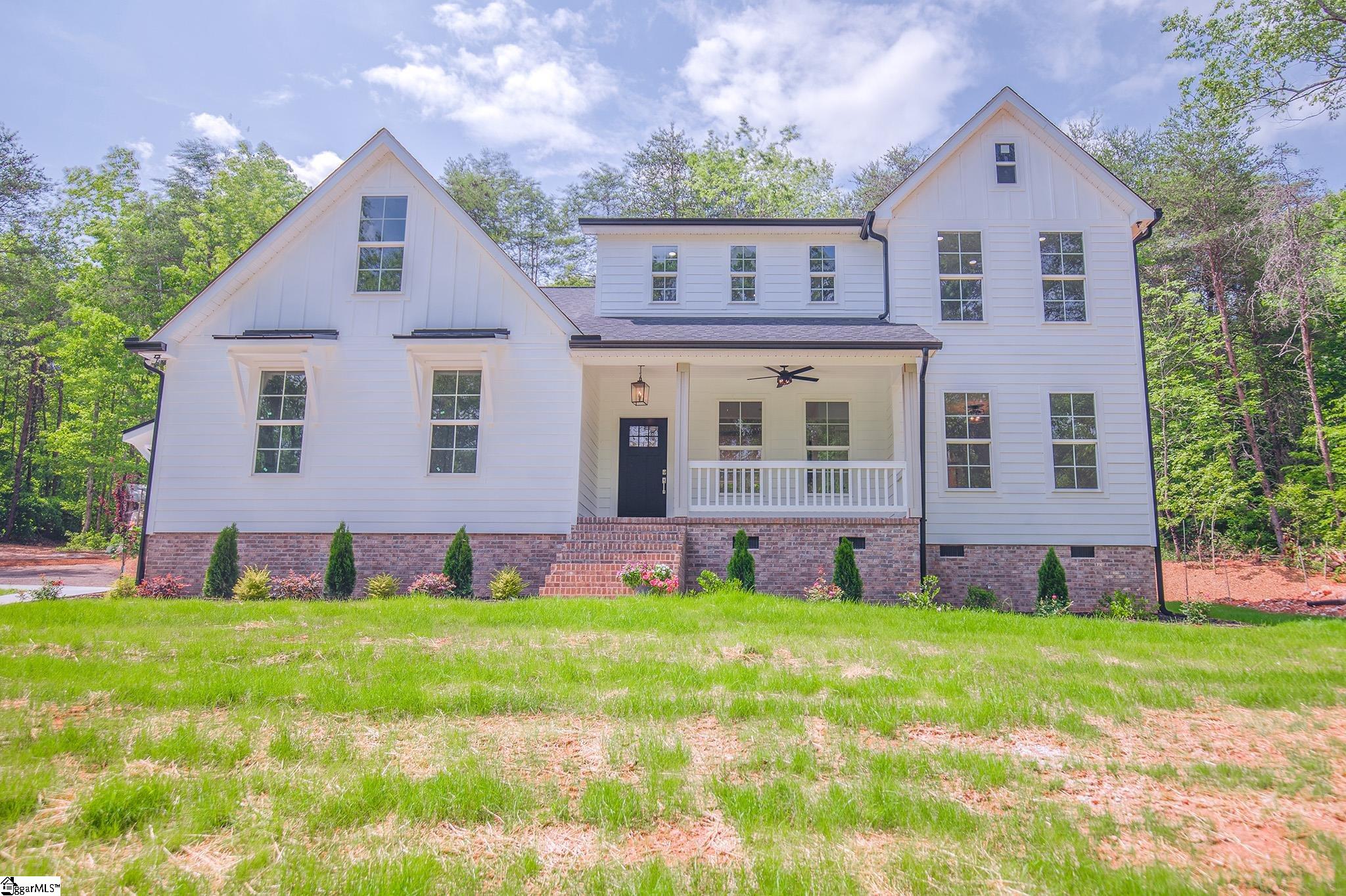 1013 Center Road Taylors, SC 29687 - Photo 29 of 32 Gallery Image 29
