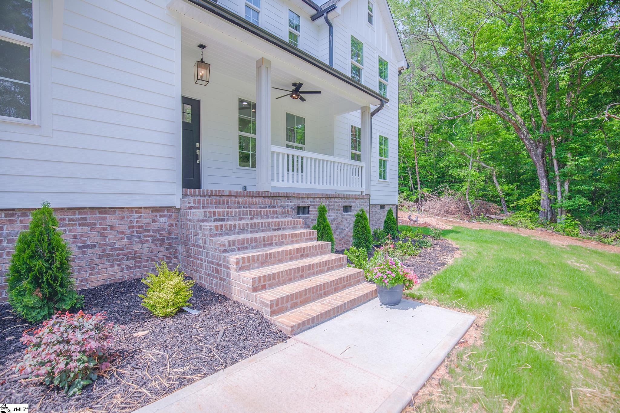 1013 Center Road Taylors, SC 29687 - Photo 30 of 32 Gallery Image 30