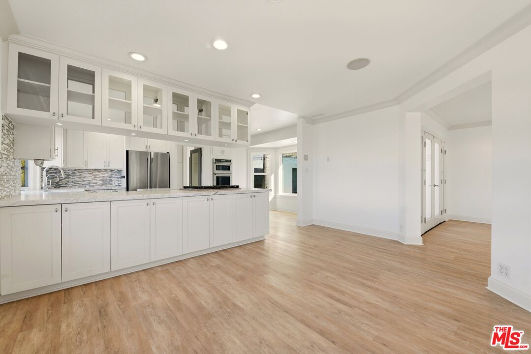 204 Tranquillo Road Pacific Palisades, CA 90272 - Photo 9 of 28