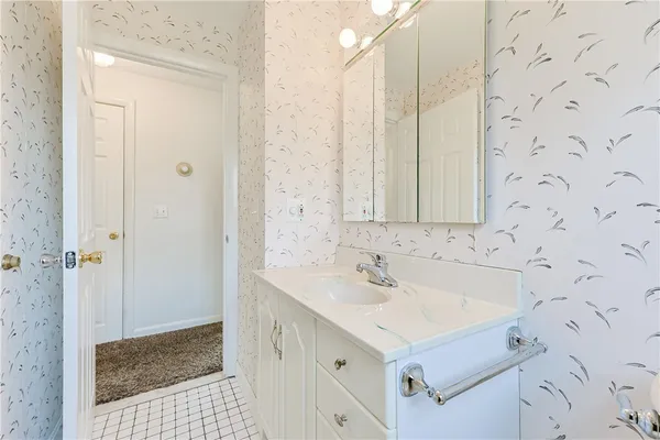 $489,000 | 47 Dartmouth Avenue, East Providence, RI 02915