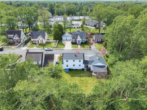 $489,000 | 47 Dartmouth Avenue, East Providence, RI 02915
