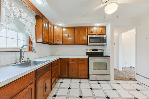 $489,000 | 47 Dartmouth Avenue, East Providence, RI 02915